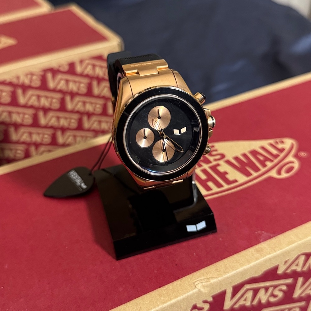 Vestal watch